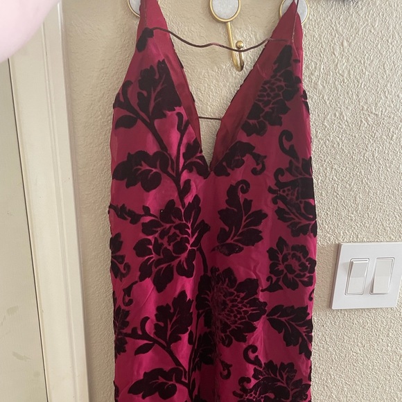 Revolve dress, size small - Picture 2 of 2
